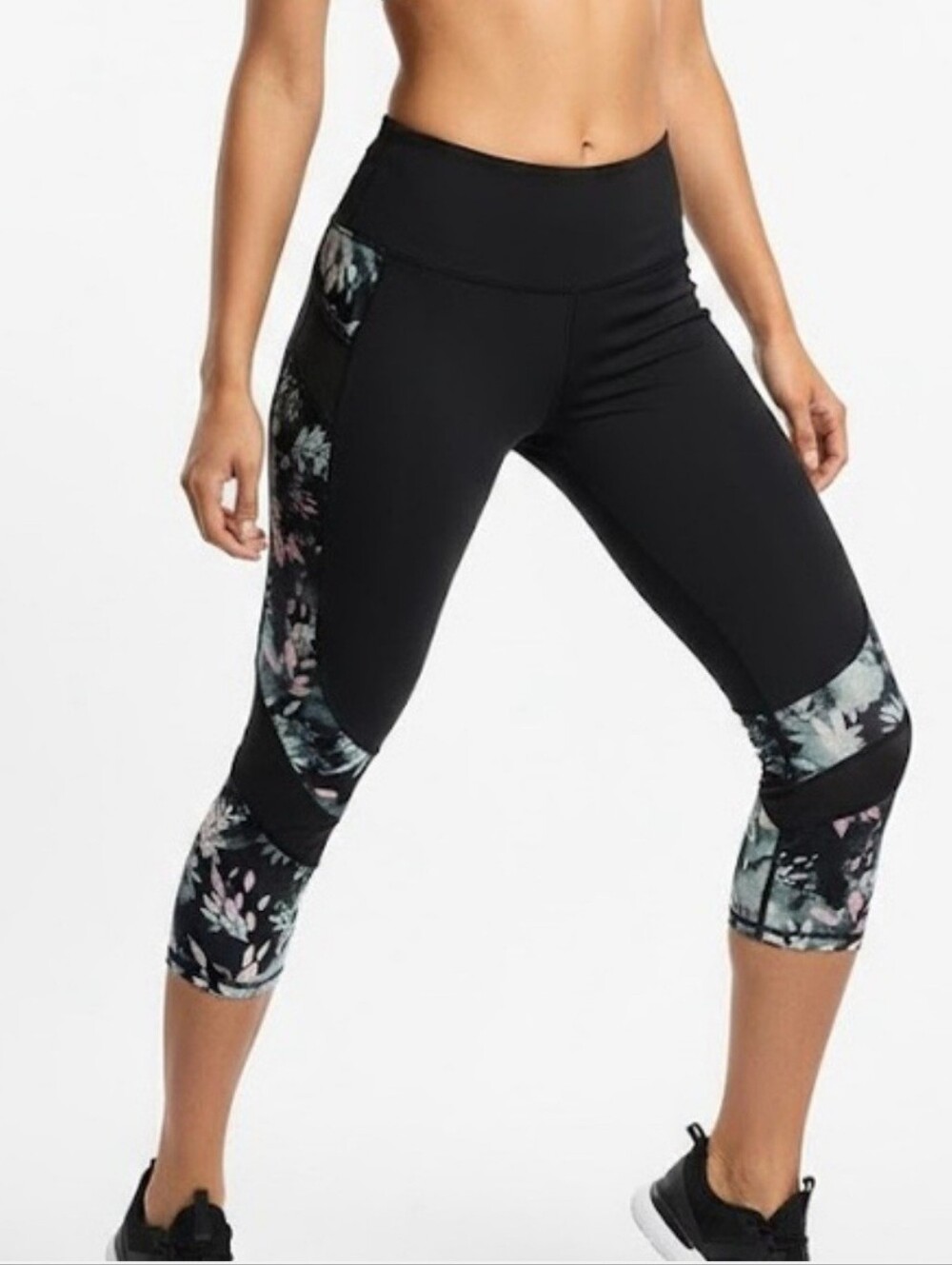 Skechers Women's GO WALK High-Waisted Cropped Floral Leggings XL